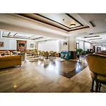 Park And Vella Hills Feriested 4*