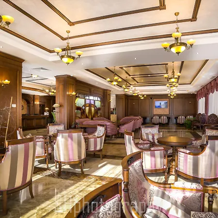 Park And Vella Hills 4*