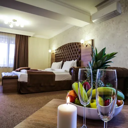 Resort Park And Vella Hills 4*