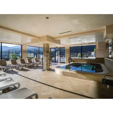 Resort Park And Vella Hills Welingrad